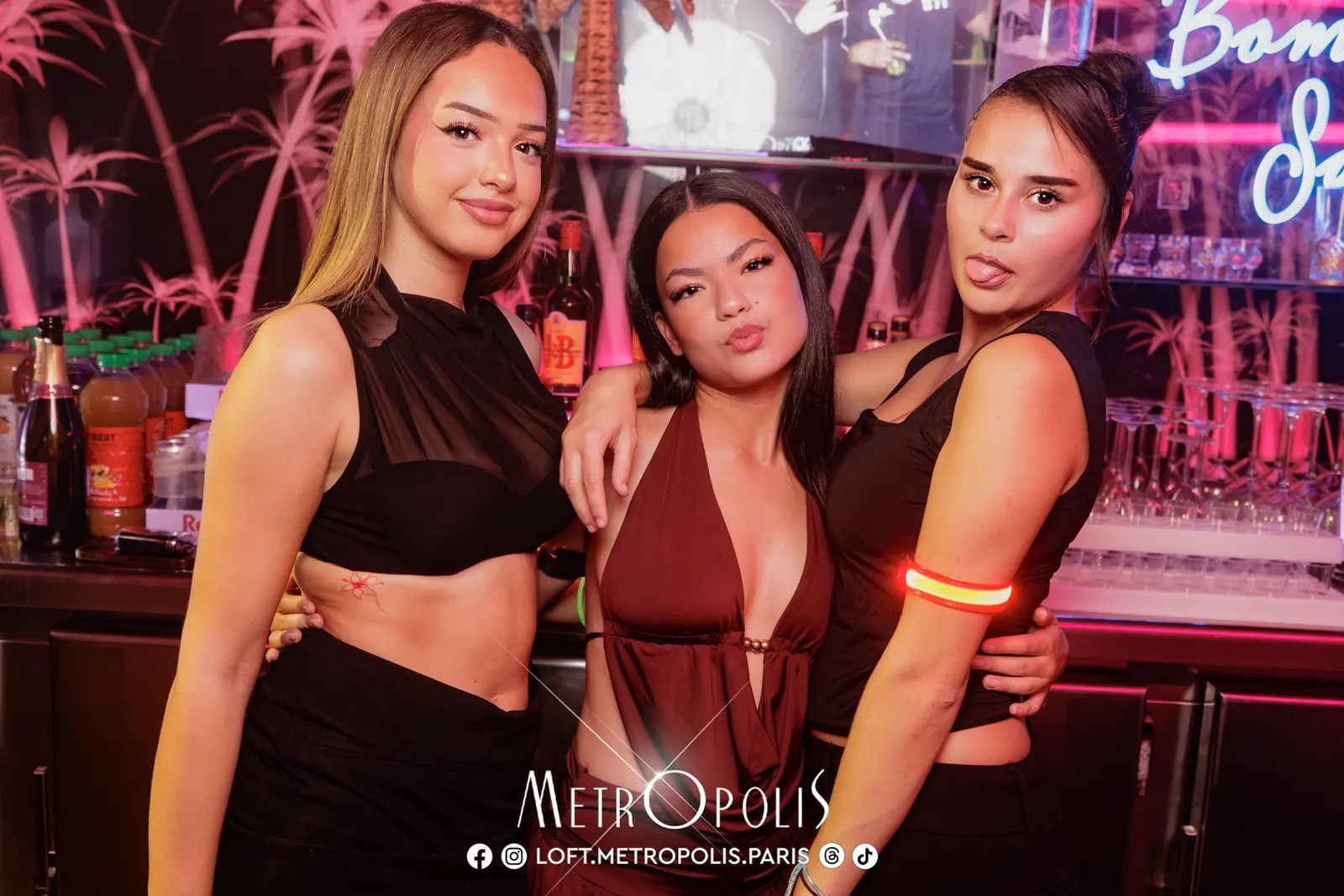 Club Connection — Loft Metropolis