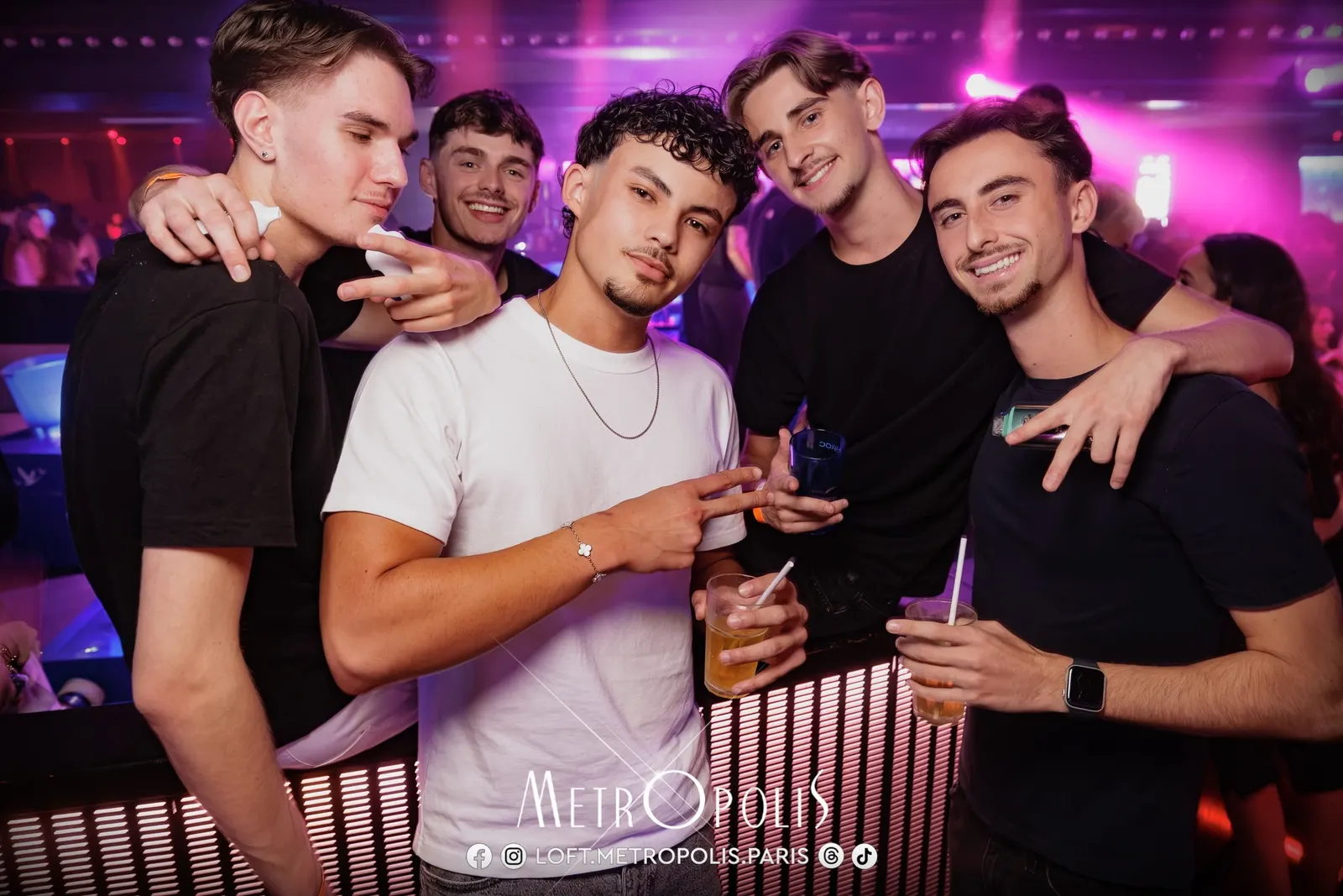 Summer Friday — Loft Metropolis